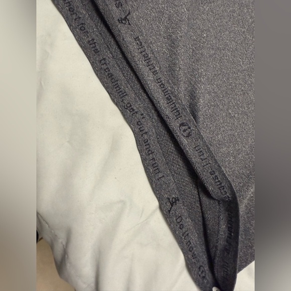 Lululemon Swiftly Tech Short Sleeve Crew - Picture 9 of 10